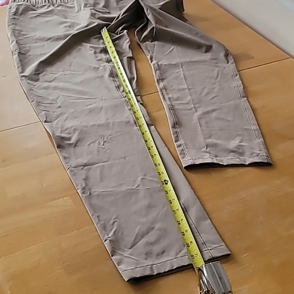 ALO Yoga Repetition Pant - Picture 8 of 13